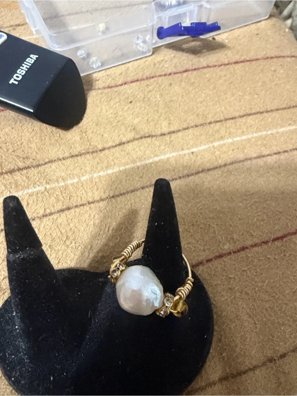Gold Pearl Statement Ring - Elegant White Pearl Accent☑️